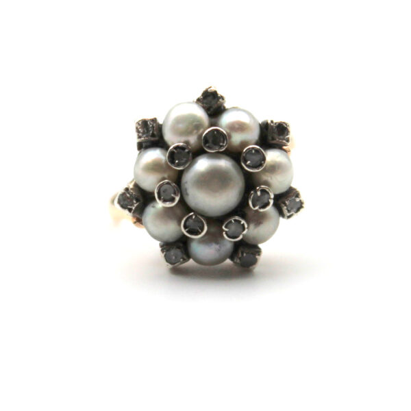 Anello con perle e diamanti - immagine 3